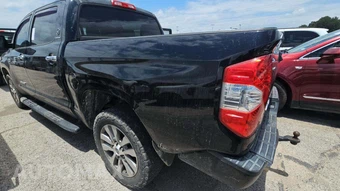 2017 Toyota Tundra Limited Crew Cab Short Bed - miniatura 21