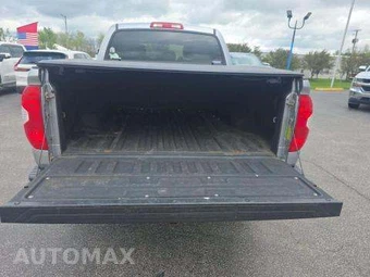 2017 Toyota Tundra Limited Crew Cab Short Bed - miniatura 14