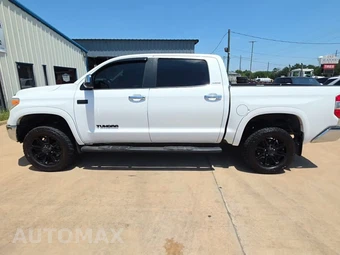 2017 Toyota Tundra Limited Crew Cab Short Bed - miniatura 3