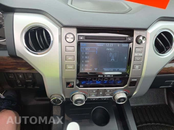 2017 Toyota Tundra Limited Crew Cab Short Bed - miniatura 10