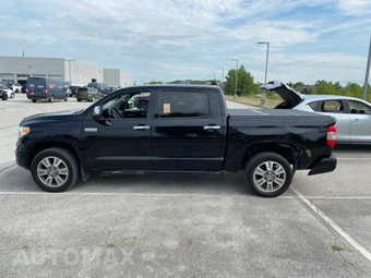 2017 Toyota Tundra Platinum Crew Cab Short Bed - miniatura 8