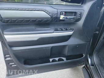 2017 Toyota Tundra Platinum Crew Cab Short Bed - miniatura 9