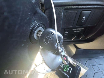 2017 Toyota Tundra SR Extended Cab Long Bed - miniatura 8