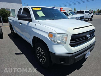 2017 Toyota Tundra SR Extended Cab Medium Bed - miniatura 4