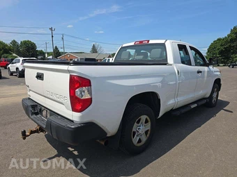 2017 Toyota Tundra SR Extended Cab Medium Bed – miniatura 3