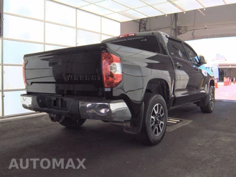 2017 Toyota Tundra SR5 Crew Cab Short Bed - miniatura 4