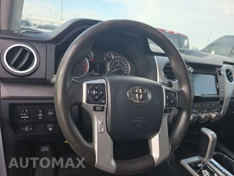 2017 Toyota Tundra SR5 Crew Cab Short Bed - miniatura 10