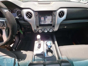 2017 Toyota Tundra SR5 Crew Cab Short Bed - miniatura 7