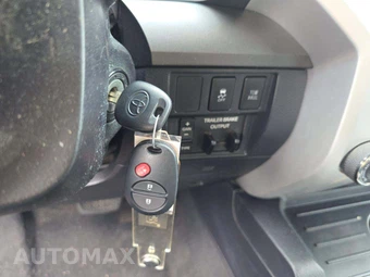 2017 Toyota Tundra SR5 Crew Cab Short Bed - miniatura 8