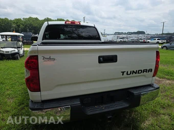 2017 Toyota Tundra SR5 Crew Cab Short Bed - miniatura 5