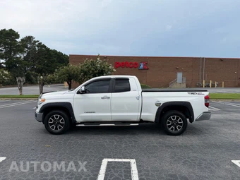 2017 Toyota Tundra SR5 Extended Cab Medium Bed - miniatura 8