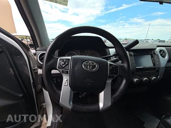 2017 Toyota Tundra SR5 Extended Cab Medium Bed – miniatura 10