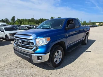 2017 Toyota Tundra SR5 Extended Cab Medium Bed