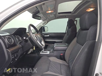2017 Toyota Tundra SR5 Plus Crew Cab Short Bed - miniatura 7