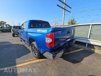 2017 Toyota Tundra TRD Pro Crew Cab Short Bed - miniatura 2