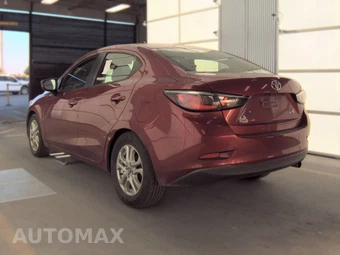 2017 Toyota Yaris iA Sedan - miniatura 6