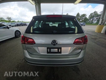 2017 Volkswagen Golf Alltrack S Wagon - miniatura 5