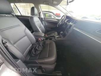 2017 Volkswagen Golf Alltrack S Wagon - miniatura 8