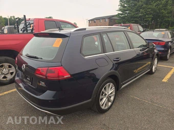 2017 Volkswagen Golf Alltrack SEL Wagon – miniatura 3