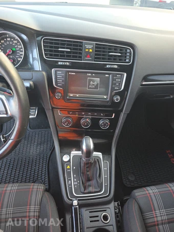 2017 Volkswagen Golf GTI S Hatchback - miniatura 11