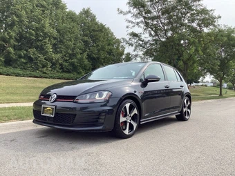 2017 Volkswagen Golf GTI S Hatchback - car from the USA, Manheim Buy-Now listing at AUTOMAX