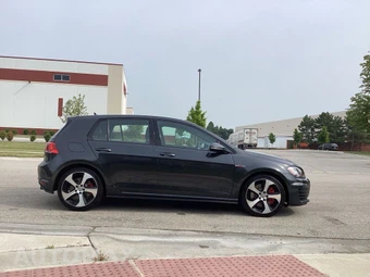 2017 Volkswagen Golf GTI S Hatchback - miniatura 7