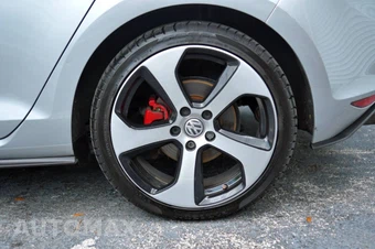 2017 Volkswagen Golf GTI S Hatchback - miniatura 11