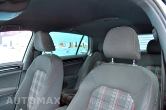 2017 Volkswagen Golf GTI S Hatchback - miniatura 17