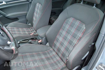 2017 Volkswagen Golf GTI S Hatchback - miniatura 18
