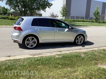 2017 Volkswagen Golf GTI SE Hatchback - miniatura 4