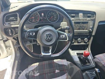 2017 Volkswagen Golf GTI SE Hatchback - miniatura 10