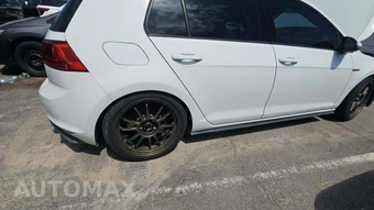 2017 Volkswagen Golf GTI SE Hatchback - miniatura 30