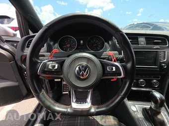 2017 Volkswagen Golf GTI Sport Hatchback - miniatura 16
