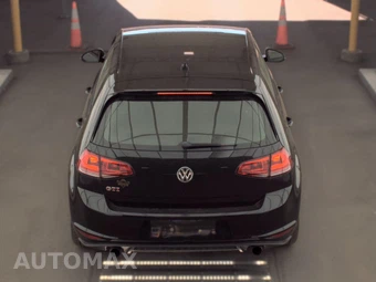 2017 Volkswagen Golf GTI Sport Hatchback - miniatura 5