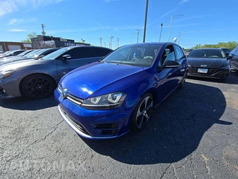 2017 Volkswagen Golf R Hatchback w/DCC & Navigation