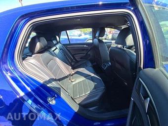 2017 Volkswagen Golf R Hatchback w/DCC & Navigation – miniatura 16