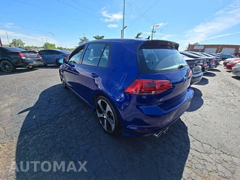 2017 Volkswagen Golf R Hatchback w/DCC & Navigation – miniatura 2