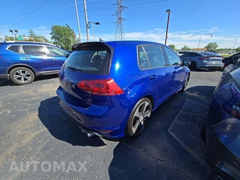 2017 Volkswagen Golf R Hatchback w/DCC & Navigation – miniatura 3