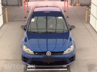 2017 Volkswagen Golf R Hatchback w/DCC & Navigation - miniatura 2