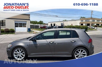2017 Volkswagen Golf R Hatchback w/DCC & Navigation - miniatura 8