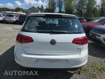 2017 Volkswagen Golf SE Hatchback – miniatura 5