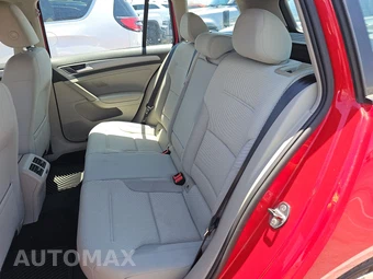 2017 Volkswagen Golf SportWagen S Wagon - miniatura 13