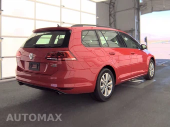 2017 Volkswagen Golf SportWagen S Wagon - miniatura 4