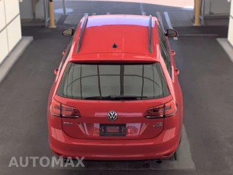 2017 Volkswagen Golf SportWagen S Wagon - miniatura 5