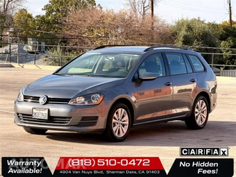 2017 Volkswagen Golf SportWagen S Wagon - miniatura 3