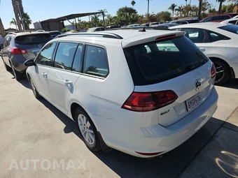 2017 Volkswagen Golf SportWagen S Wagon - miniatura 6