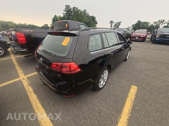 2017 Volkswagen Golf SportWagen SE Wagon - miniatura 3