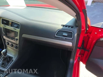 2017 Volkswagen Golf Wolfsburg Hatchback – miniatura 16
