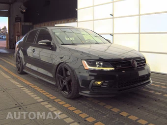2017 Volkswagen Jetta GLI – miniatura 3