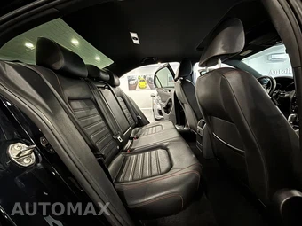2017 Volkswagen Jetta GLI - miniatura 18